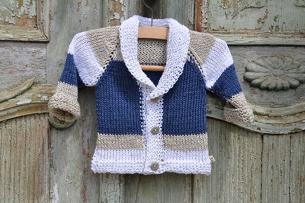 Strickjacke_gestreift (1)