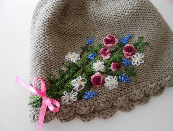 EL-Babymode_Strickmutze_Blumen 1 (2)